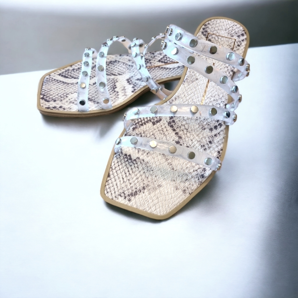 DOLCE VITA STUDDED SNAKEPRINT SANDALS SIZE 7. NWOT